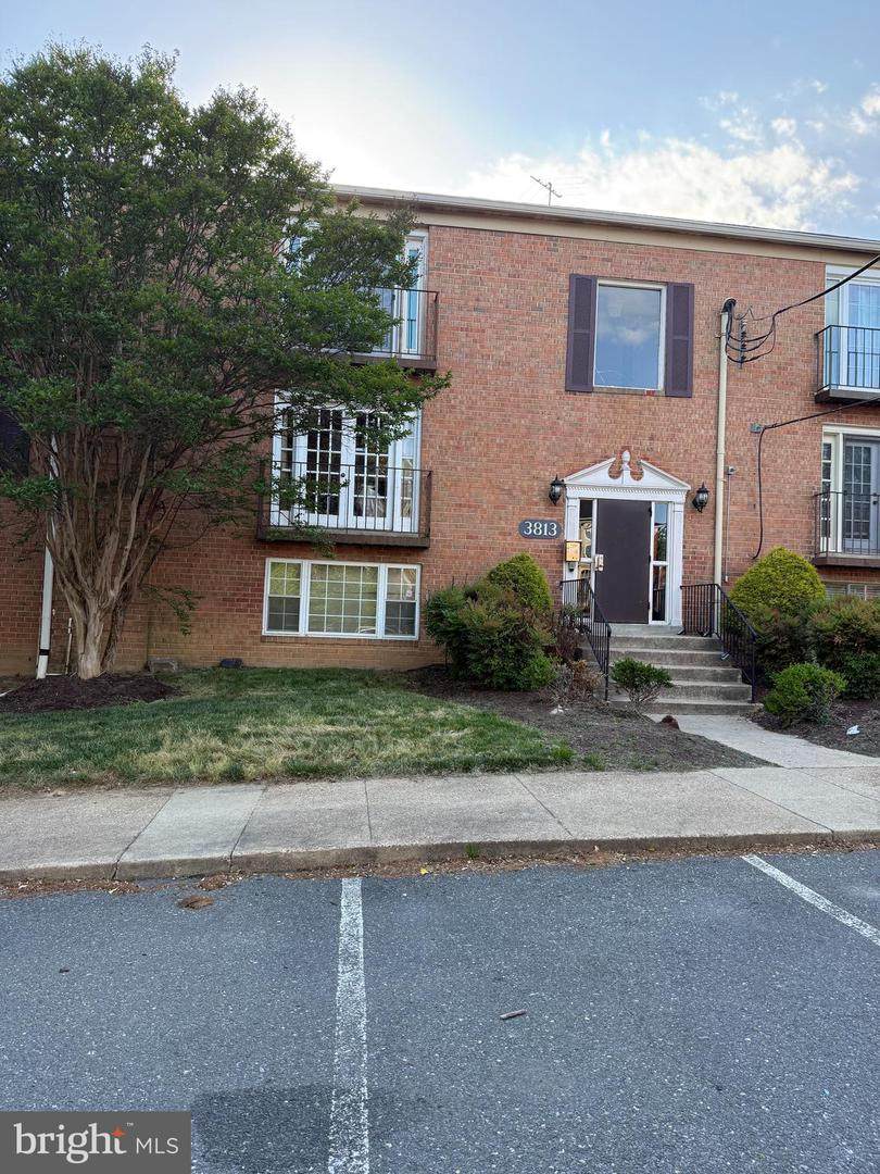 3813 Swann Road - Photo 1