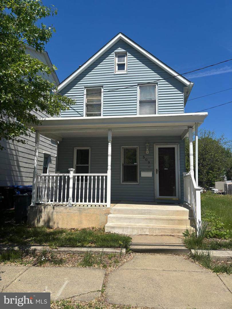 509 Warren Street - Photo 1
