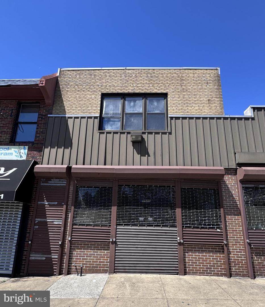 7520 Ogontz Ave - Photo 1