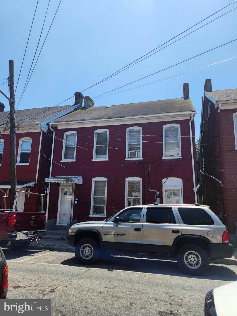625 George Street - Photo 1