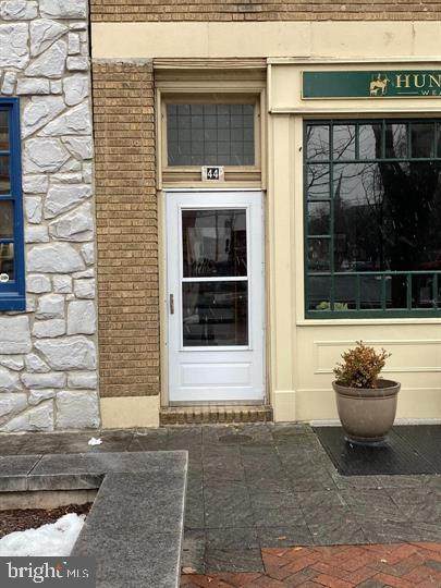 44 Loudoun Street - Photo 1