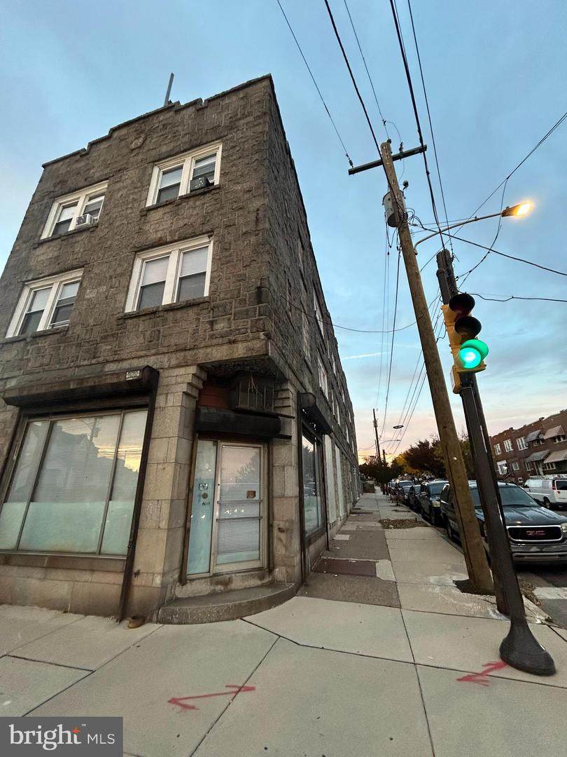 6501 Haverford Avenue - Photo 1