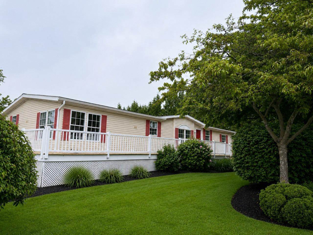 684 Cedar Street - Photo 1
