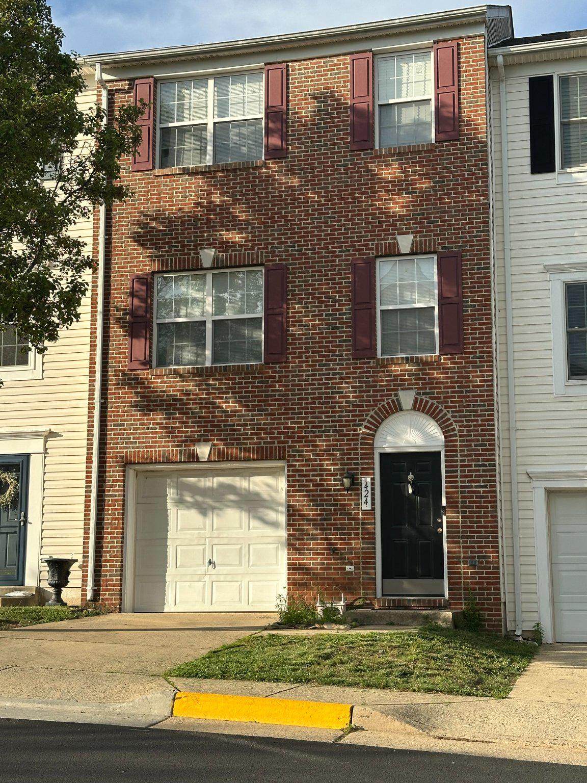 424 Ginkgo Terrace - Photo 1