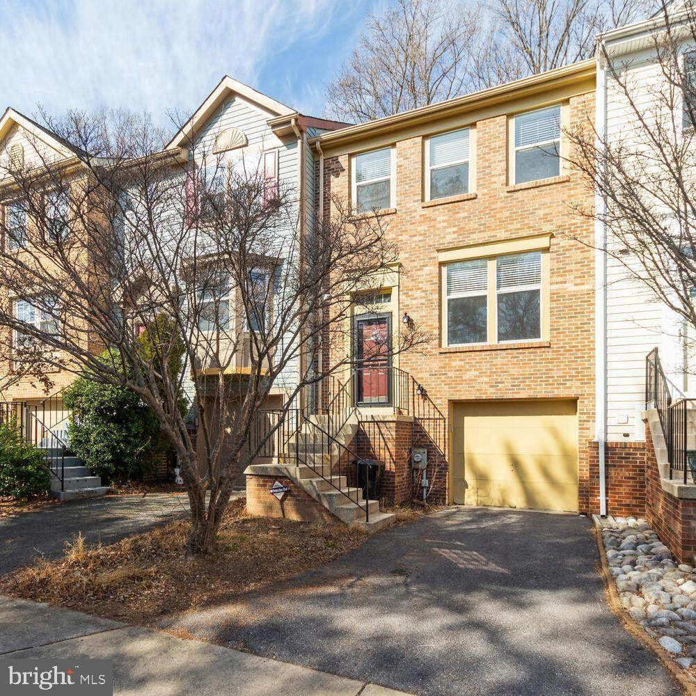704 Suffield Drive - Photo 1
