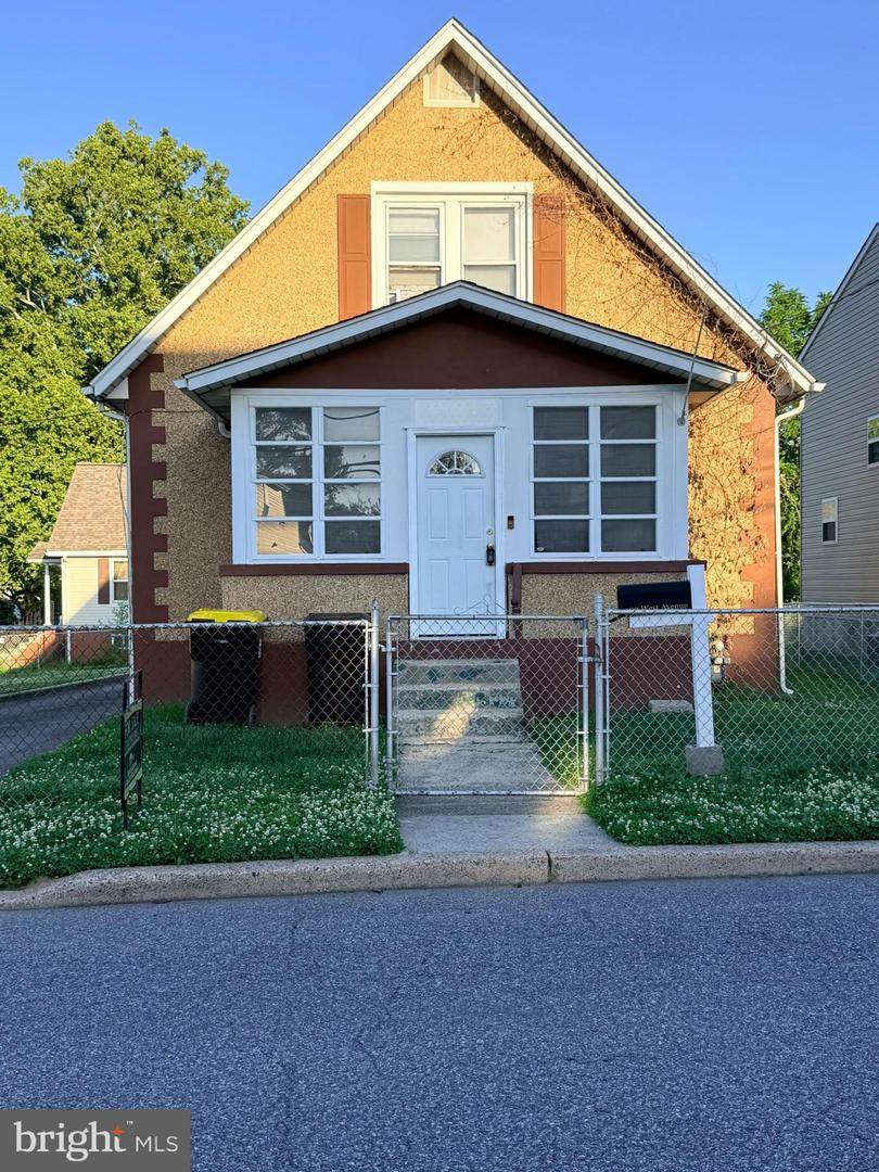 402 West Avenue - Photo 1