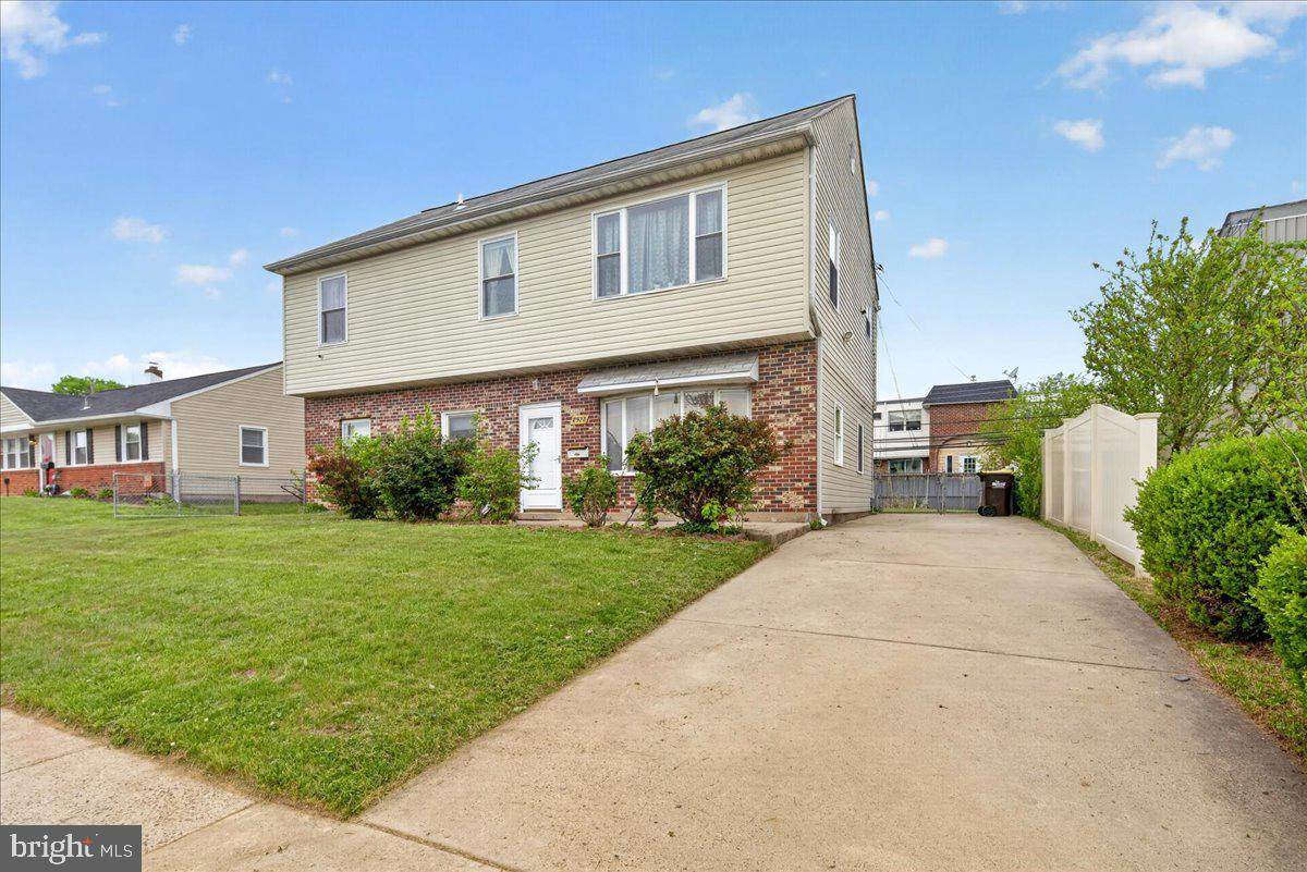 2928 Windsor Drive - Photo 1