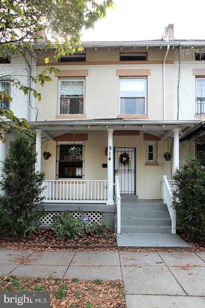 514 Columbia Road - Photo 1