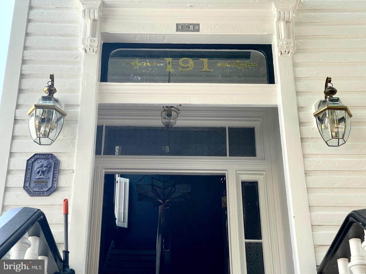 191 Prince George Street - Photo 1