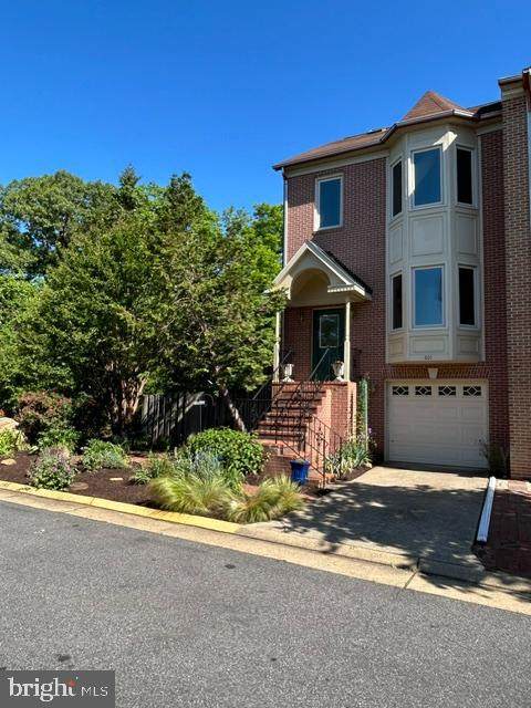 801 Shaw Court - Photo 1