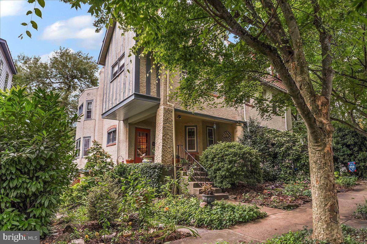 520 Burnham Road - Photo 1