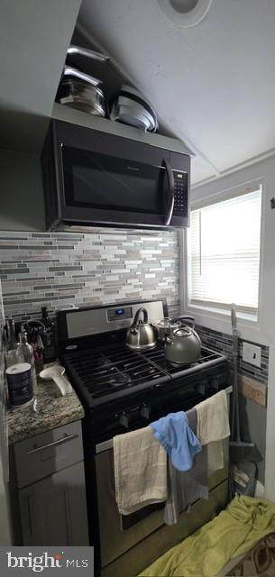 https://bt-photos.global.ssl.fastly.net/brightmls/orig_boomver_1_804920500536-2.jpg