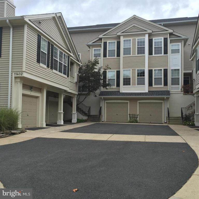 11402-E Gate Hill Place - Photo 1
