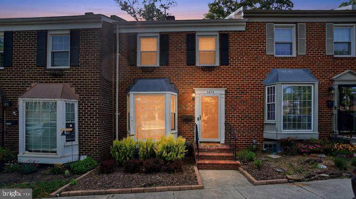 1474 Carlyle Court - Photo 1
