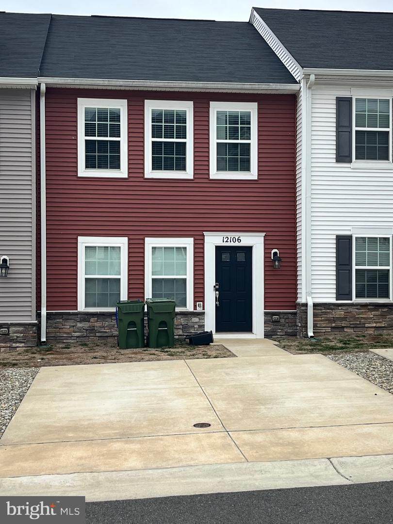 12106 Bowling Farm Court - Photo 1