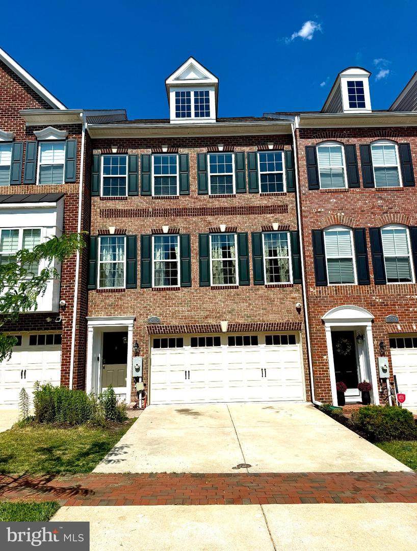 2812 Medstead Lane - Photo 1