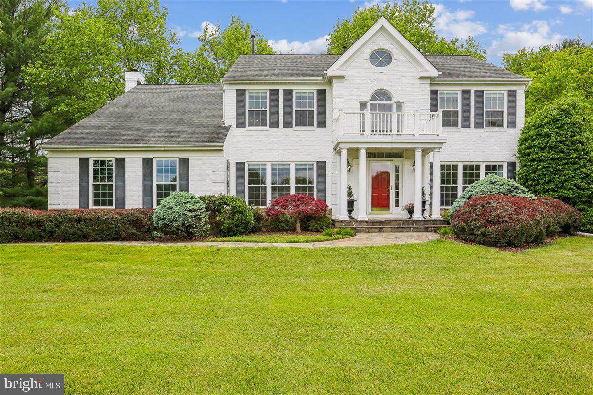9216 English Meadow Way - Photo 1