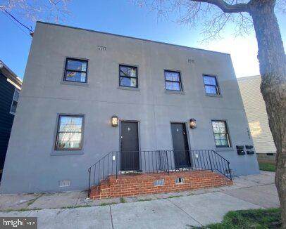 1401 Charles Street - Photo 1