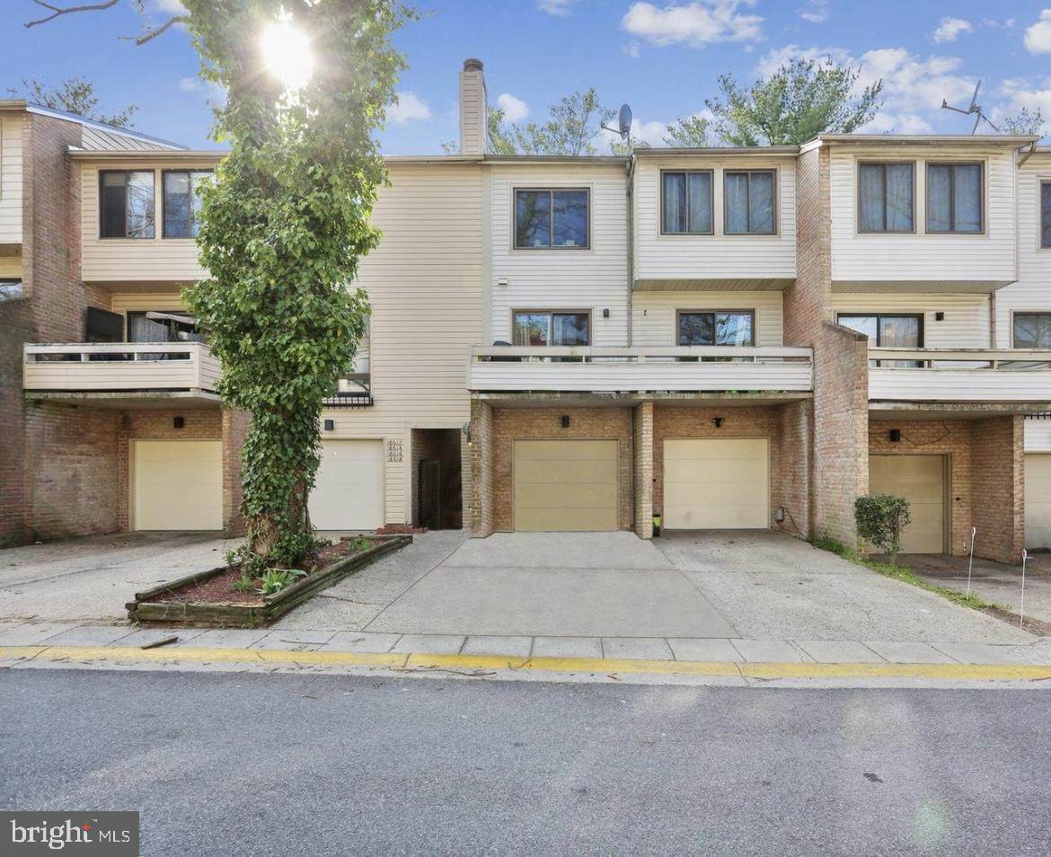 18616 Pier Point Place - Photo 1