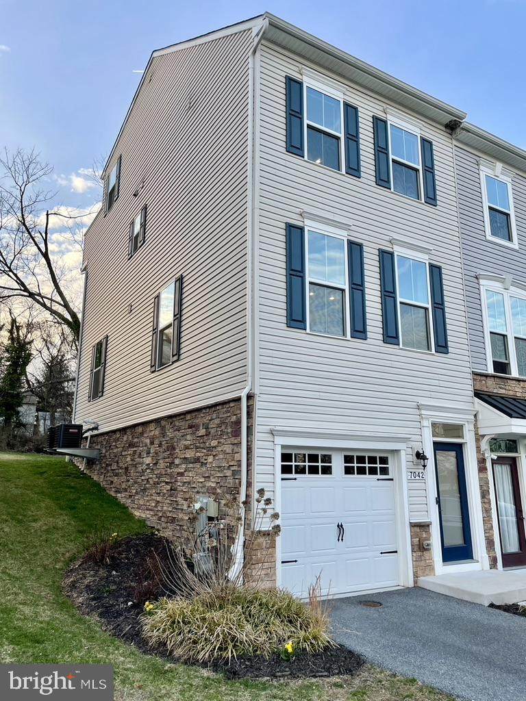 7042 Cedar Avenue - Photo 1
