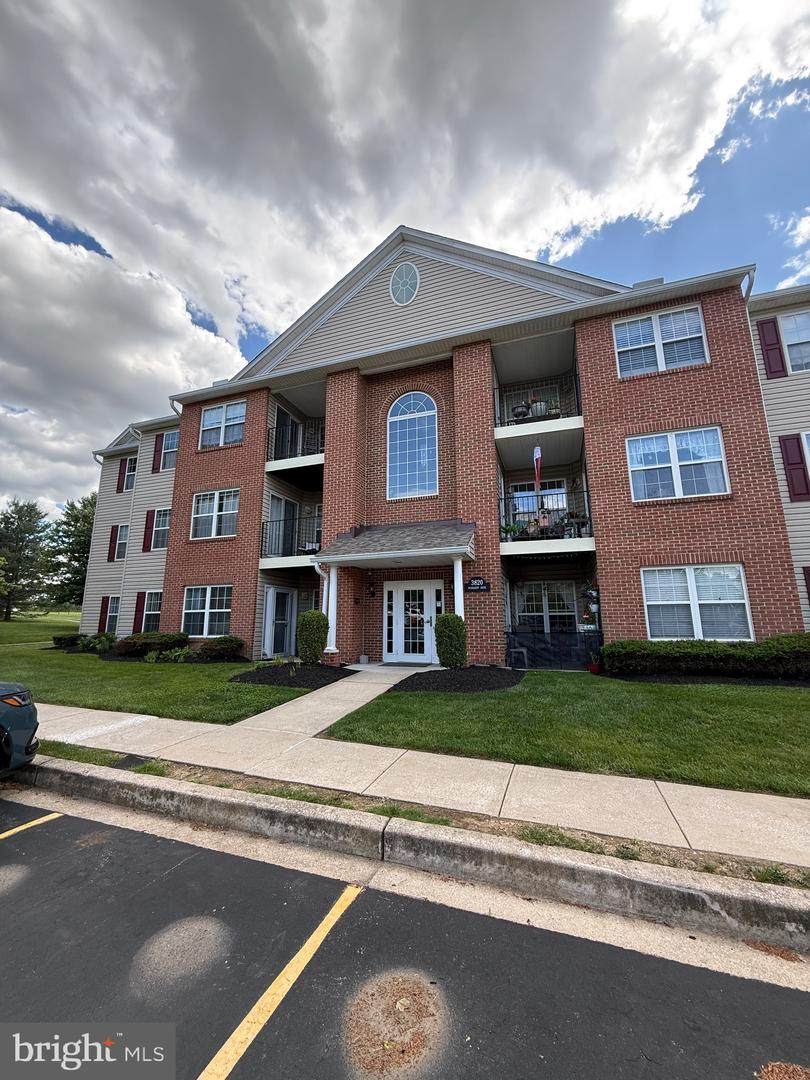3820 Normandy Drive - Photo 1