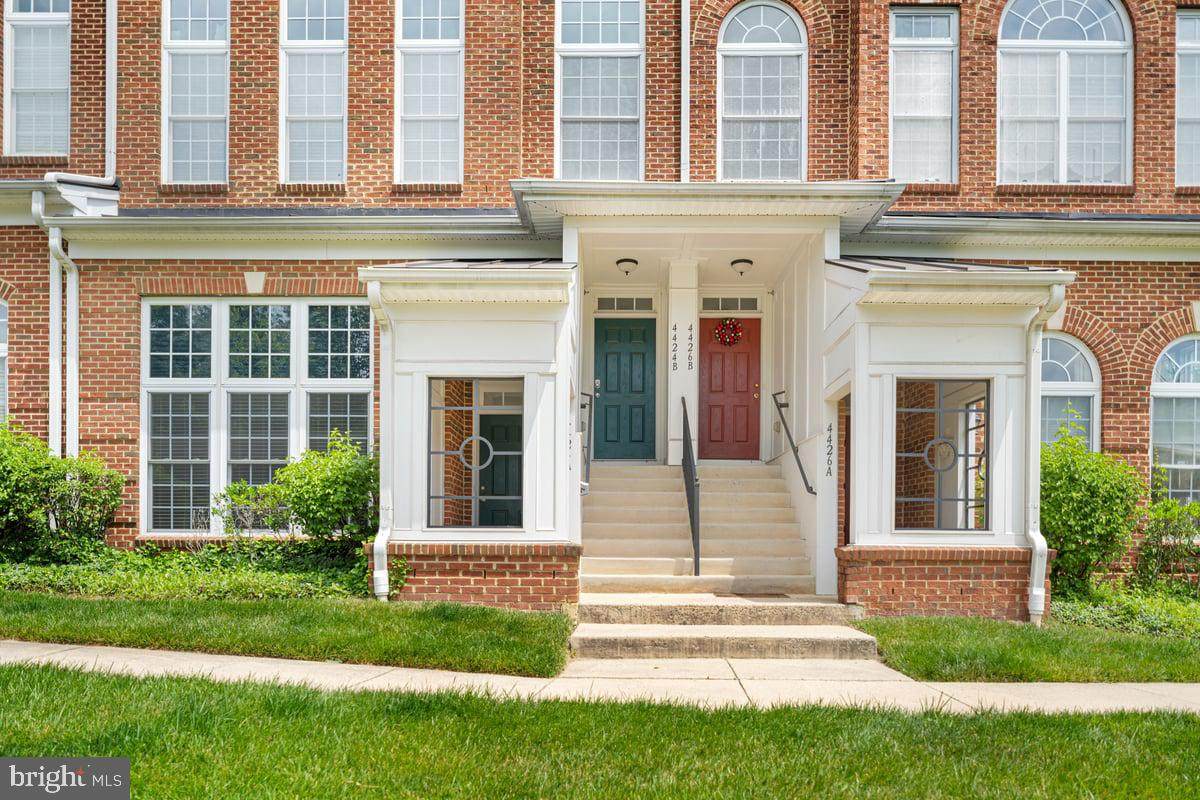 4424-A Eastwick Court - Photo 1