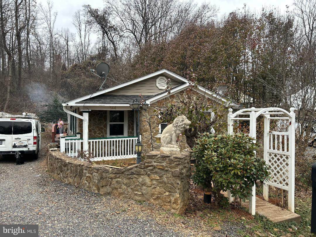 144 Bowler Lane - Photo 1