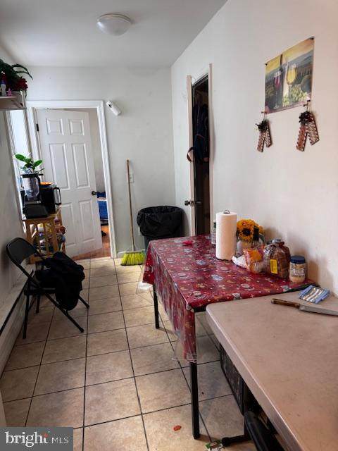 https://bt-photos.global.ssl.fastly.net/brightmls/orig_boomver_1_804975585194-2.jpg