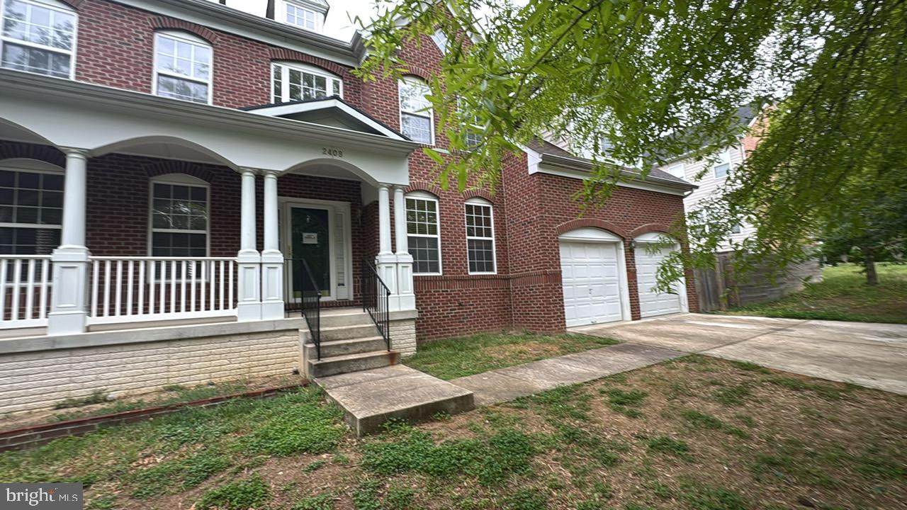 2408 Green Ginger Circle - Photo 1