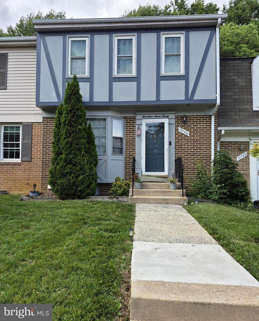 17720 King William Court - Photo 1