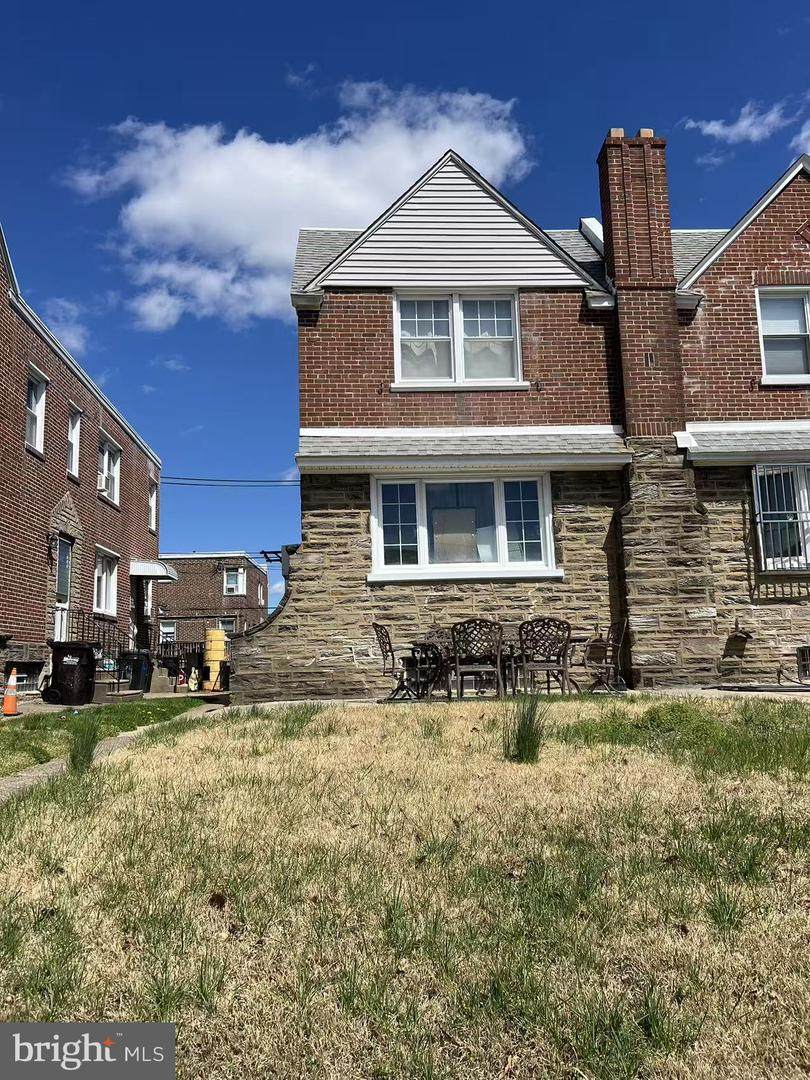 3105 Teesdale Street - Photo 1