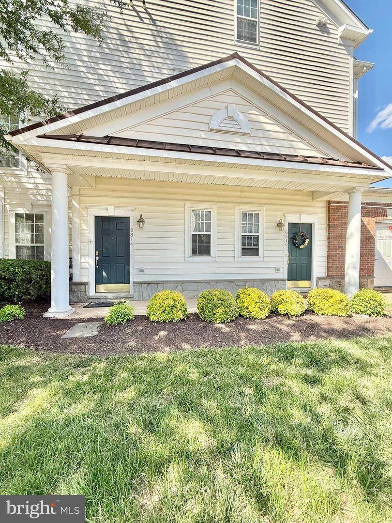 6814 Sabbarton Place - Photo 1