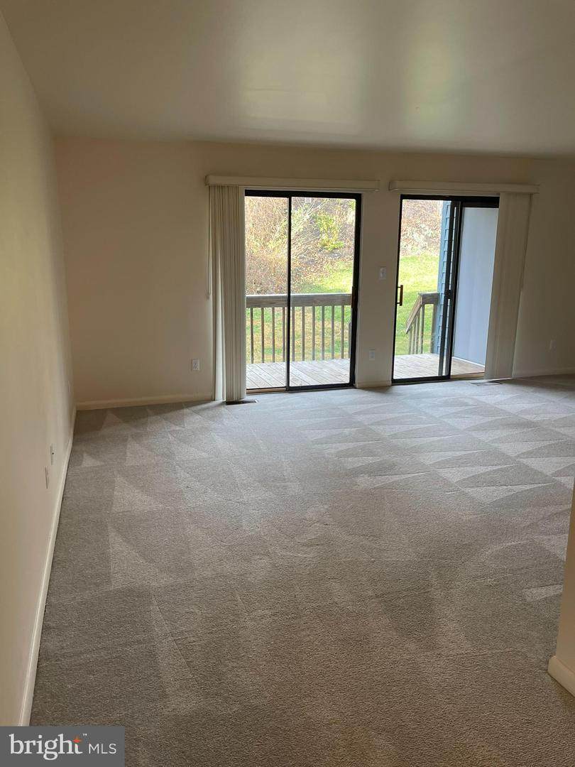 https://bt-photos.global.ssl.fastly.net/brightmls/orig_boomver_1_804991723356-2.jpg