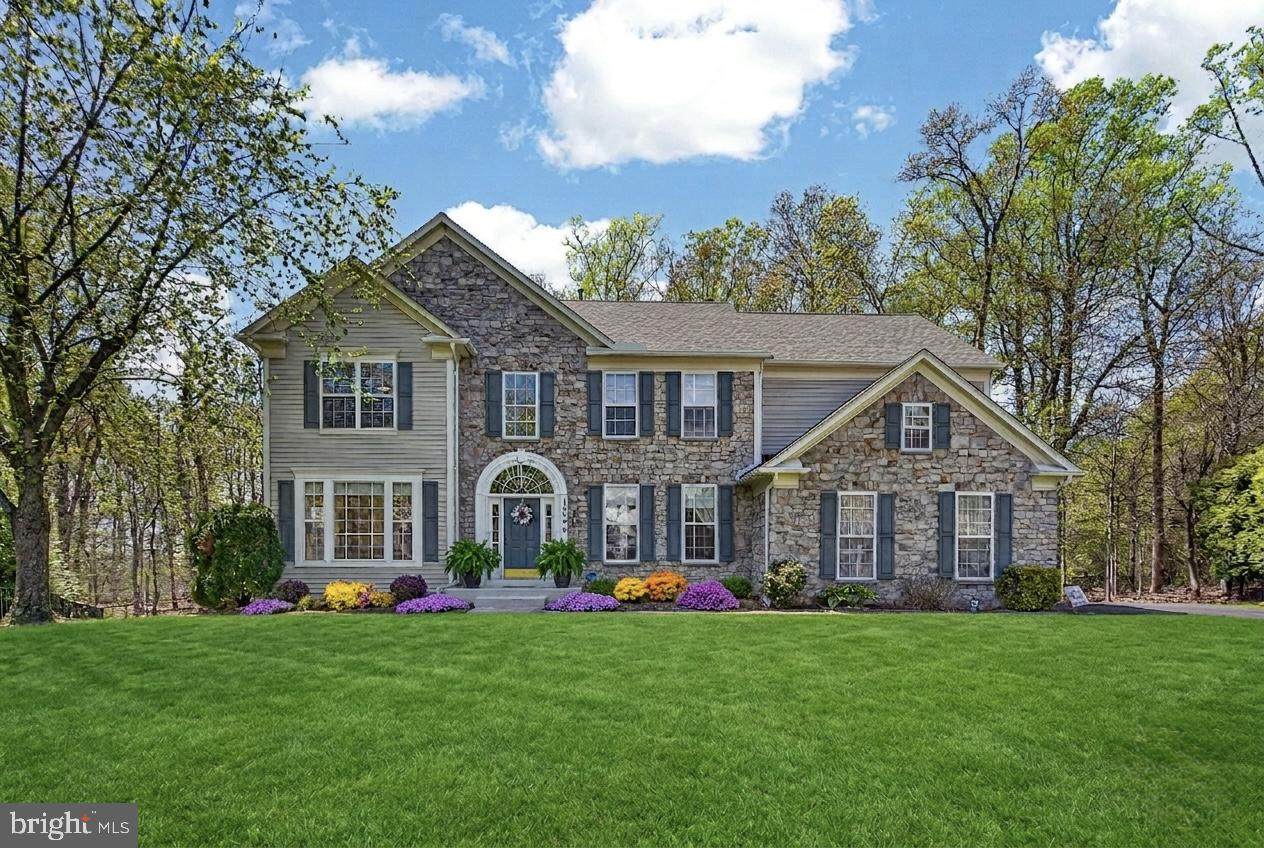 1504 Oakville Court - Photo 1