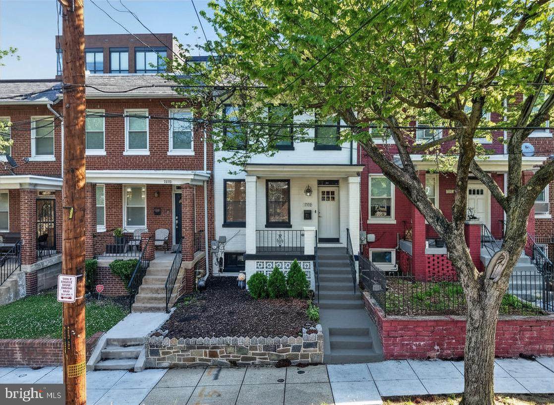 1118 Chicago Street - Photo 1