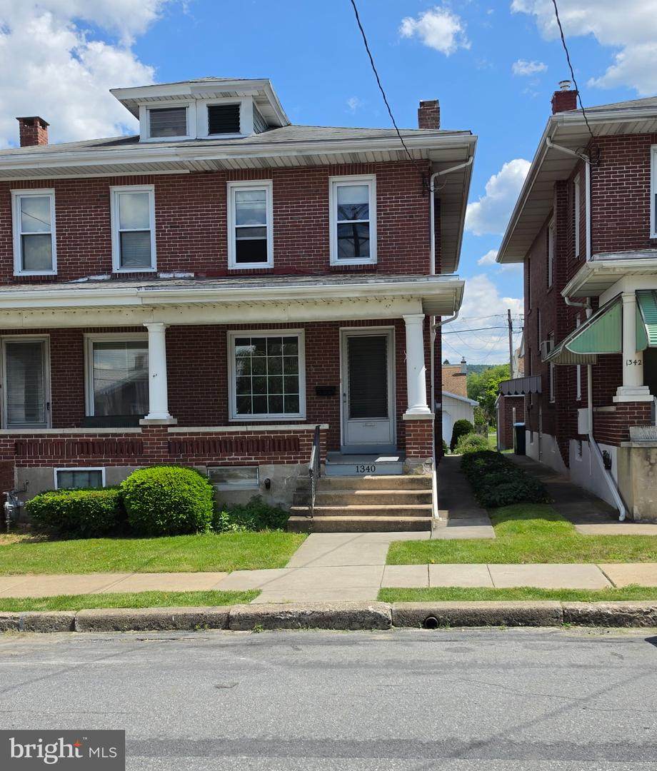 1340 Fern Avenue - Photo 1