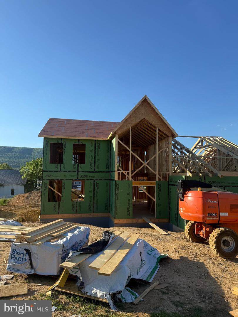74 Snyder Street - Photo 1