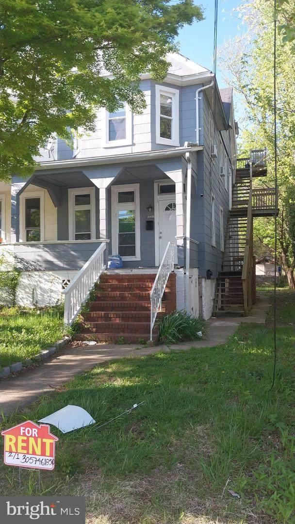 2906 Grindon Avenue - Photo 1