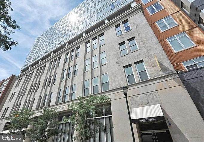 1101 Locust Street - Photo 1