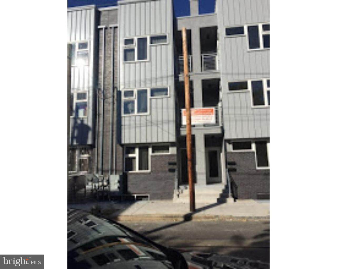 624 11TH Street - Photo 1