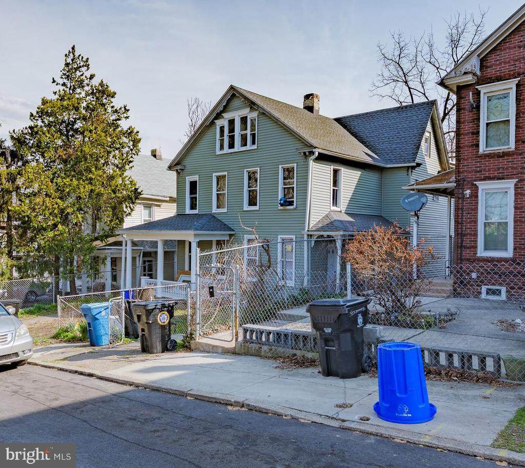 29-31 Summit Street - Photo 1