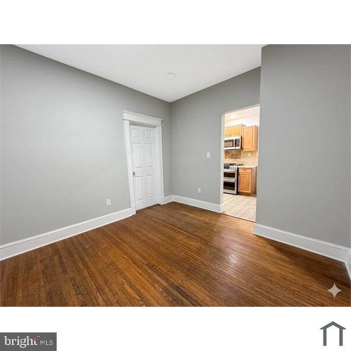 https://bt-photos.global.ssl.fastly.net/brightmls/orig_boomver_1_804998874616-2.jpg