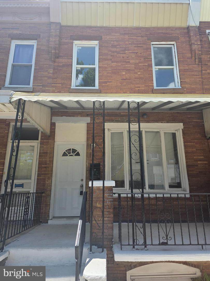 1712 Lindenwood Street - Photo 1