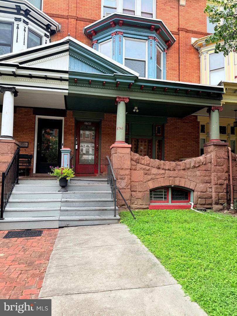 2740 #3 Calvert Street - Photo 1