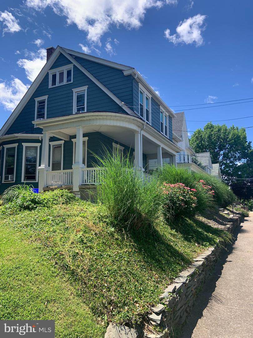 56 18TH Street - Photo 1