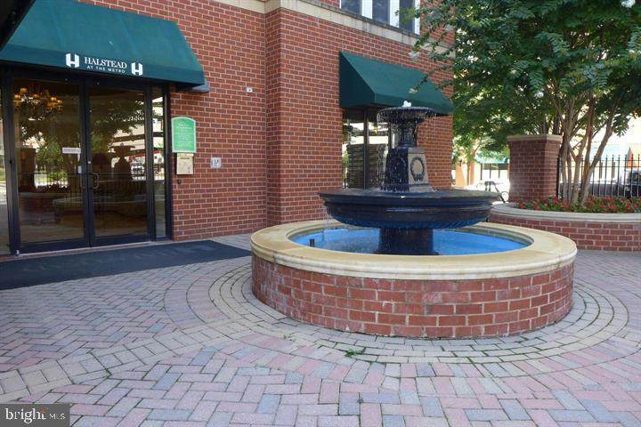 https://bt-photos.global.ssl.fastly.net/brightmls/orig_boomver_1_805003079730-2.jpg