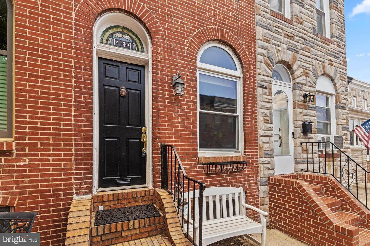 1444 Henry Street - Photo 1