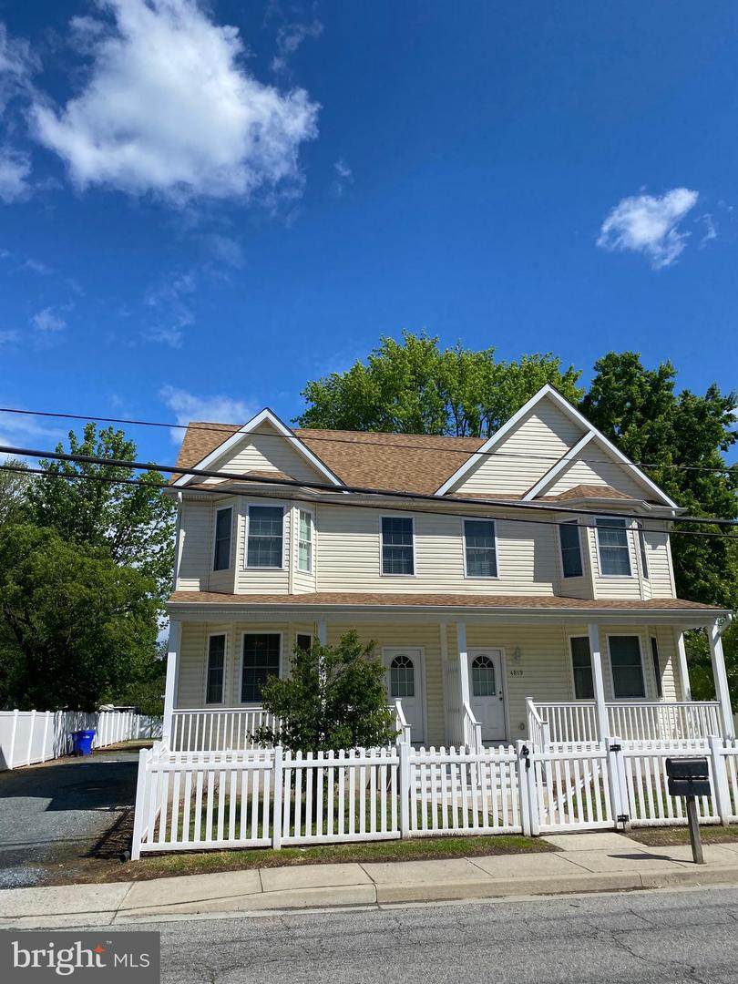 4819 Main Street - Photo 1