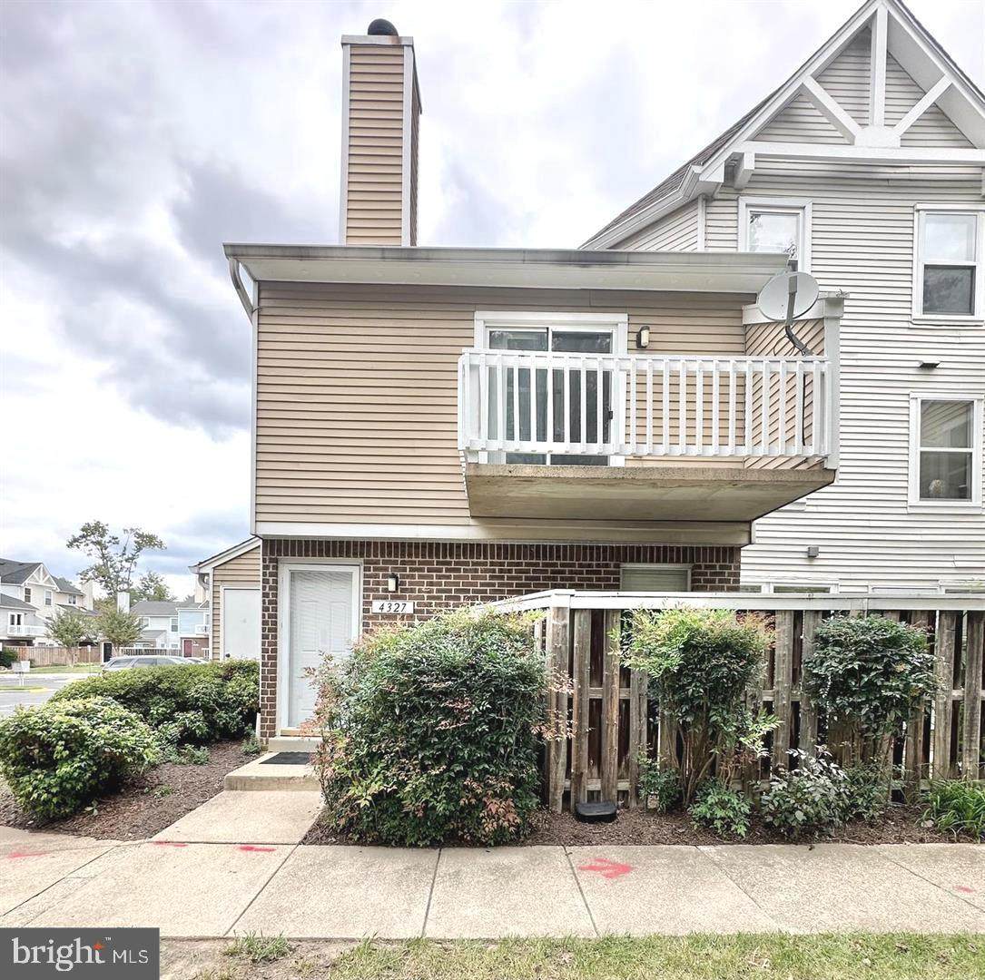 4327 Pembrook Village Drive - Photo 1