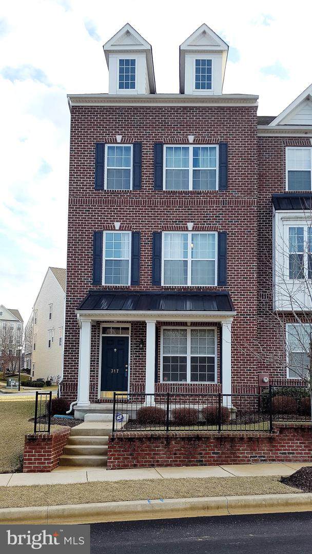 317 Lenape Way - Photo 1